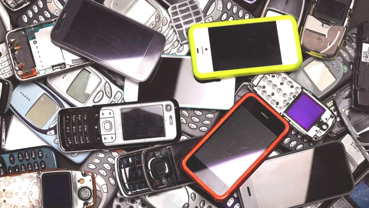 Eski Telefonlarınız Çekmecede Değer Kazanıyor! İşte Neden ve Ne Yapmalısınız?